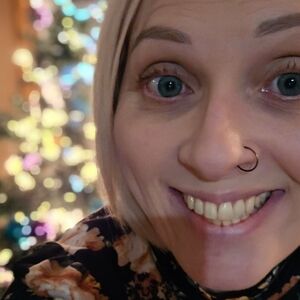 Meet your Posher, Lana